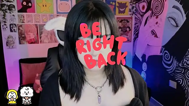 Yuhwan  online show from December 13, 2025, 9:09 pm