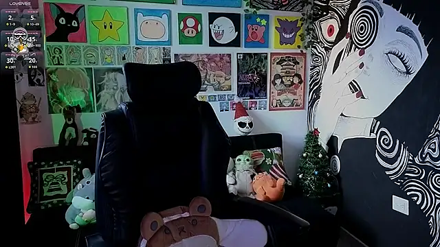 Yuhwan  online show from December 20, 2025, 10:28 pm