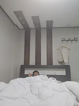 zzangzoa online show from November 23, 2025, 11:43 am