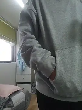 zzangzoa online show from February 22, 2026, 8:35 am