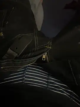 high geil online show from April 8, 2026, 9:59 pm