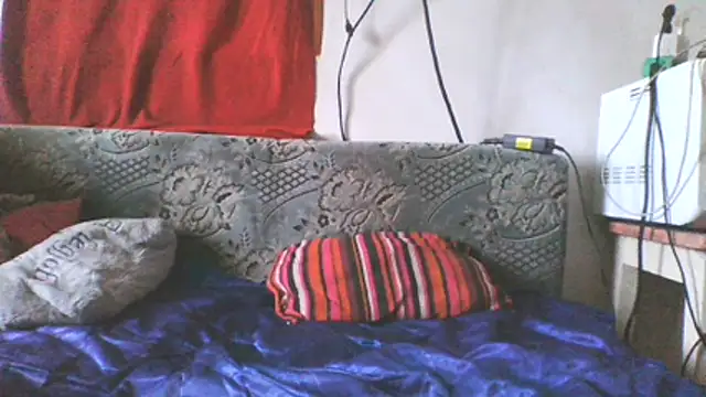 Snapshot of Themaskedgirl21 chatting on July 19, 2026, 1:37 pm Themaskedgirl21 online show from July 19, 2026, 1:37 pm