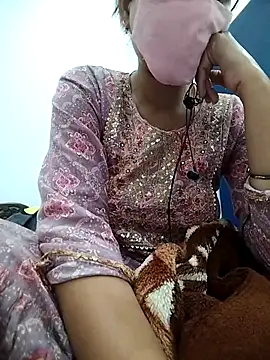 Miss-0012 online show from November 13, 2025, 4:39 pm