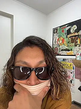 Snapshot of specialz0831 chatting on October 23, 2025, 11:53 am specialz0831 online show from October 23, 2025, 11:53 am