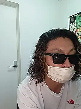 Snapshot of specialz0831 chatting on October 27, 2025, 3:32 am specialz0831 online show from October 27, 2025, 3:32 am