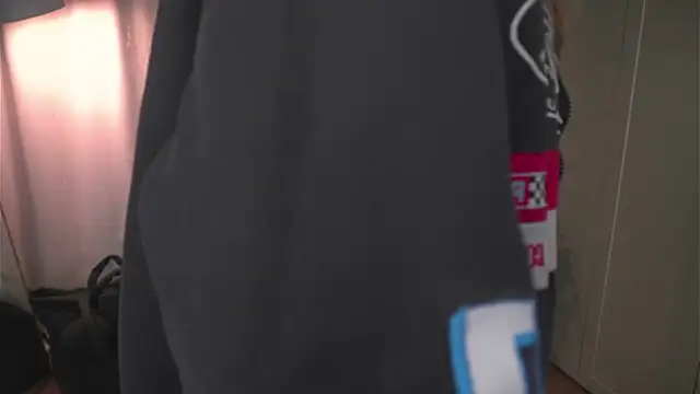 lisa schiele online show from February 4, 2026, 9:09 pm