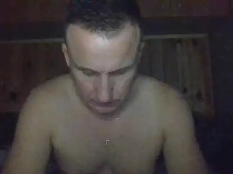 Snapshot of Maksymilian1 chatting on November 16, 2025, 4:01 pm Maksymilian1 online show from November 16, 2025, 4:01 pm