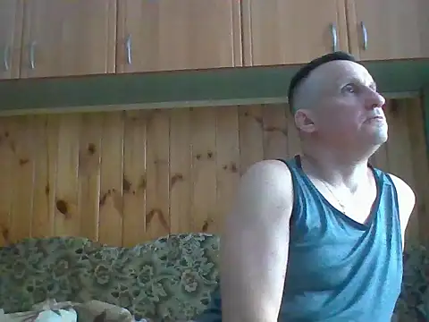 Snapshot of Maksymilian1 chatting on January 10, 2026, 1:24 pm Maksymilian1 online show from January 10, 2026, 1:24 pm