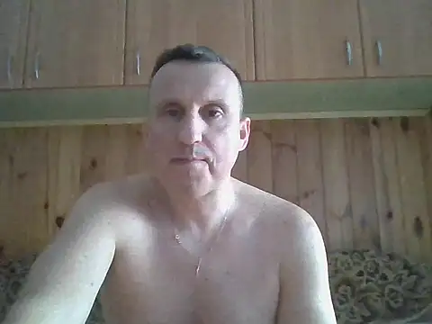 Maksymilian1 online show from February 1, 2026, 11:42 am