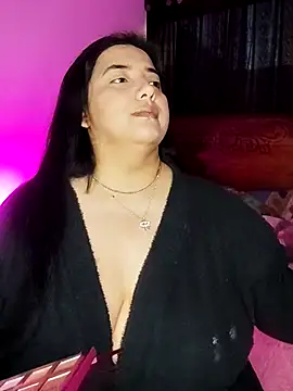 kittenFreyja  online show from October 14, 2025, 9:59 pm