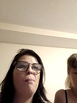 Neveah1 online show from September 20, 2025, 7:31 am