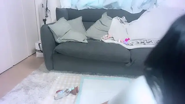 Snapshot of moemilk chatting on October 10, 2025, 11:48 pm moemilk online show from October 10, 2025, 11:48 pm