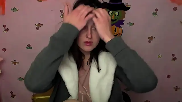 FeelMe   online show from November 1, 2025, 9:55 am