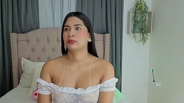 Snapshot of Penelophe01 chatting on July 4, 2026, 11:22 pm Penelophe01 online show from July 4, 2026, 11:22 pm