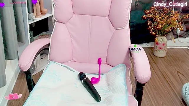 Cindy Cutiegirl online show from January 7, 2026, 10:23 pm