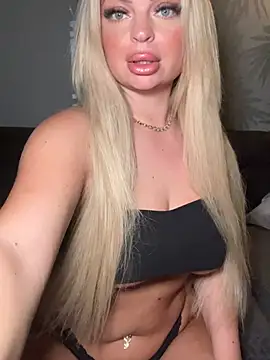  Lilly angel online show from March 3, 2026, 8:59 pm