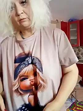 SquirtMilf00 online show from October 24, 2025, 2:41 am