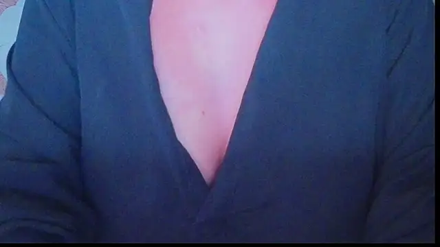 Erika bestboobs online show from December 20, 2025, 3:19 pm