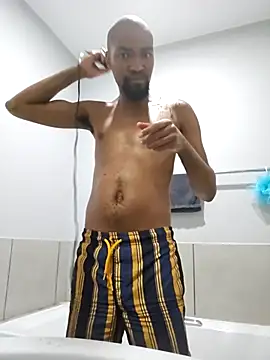 mojaymort online show from November 30, 2025, 4:00 pm