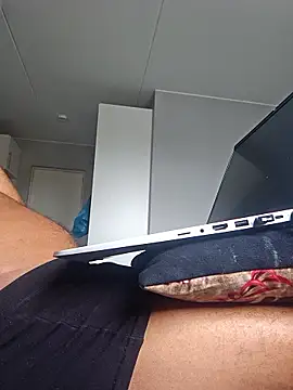 mojaymort online show from January 19, 2026, 8:07 am