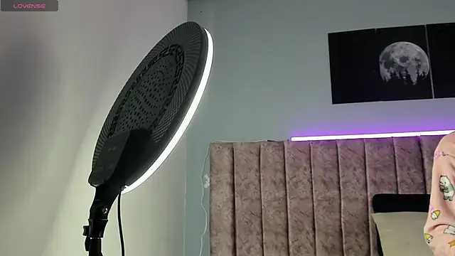  jasmine blush online show from January 7, 2026, 11:01 am