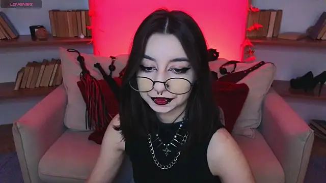 Mistress  Marcelline online show from October 11, 2025, 9:52 am