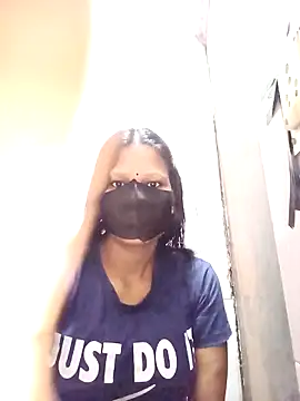 varnika online show from October 8, 2025, 8:45 am