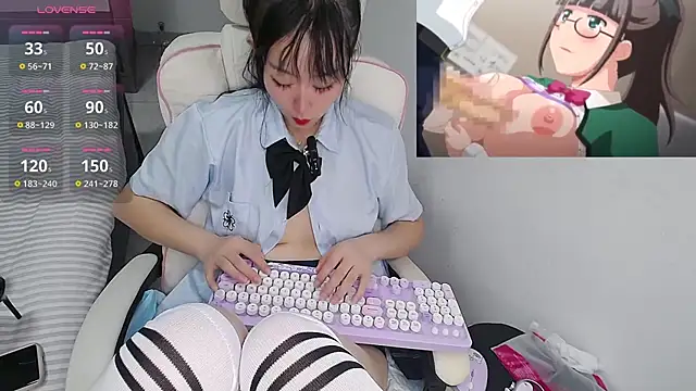 Angela-AMY online show from November 3, 2025, 4:03 am