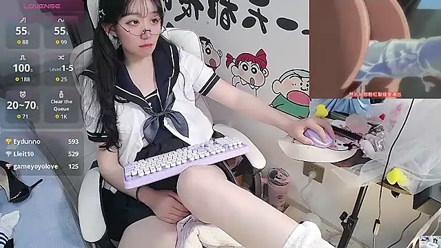 Angela-AMY online show from April 23, 2026, 12:29 pm