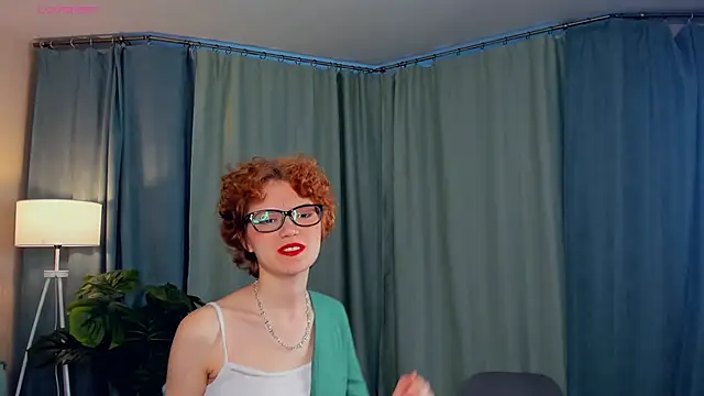 EdlinGathright online show from September 27, 2025, 4:06 am