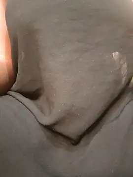 Africanmilk256 online show from November 15, 2025, 3:48 am