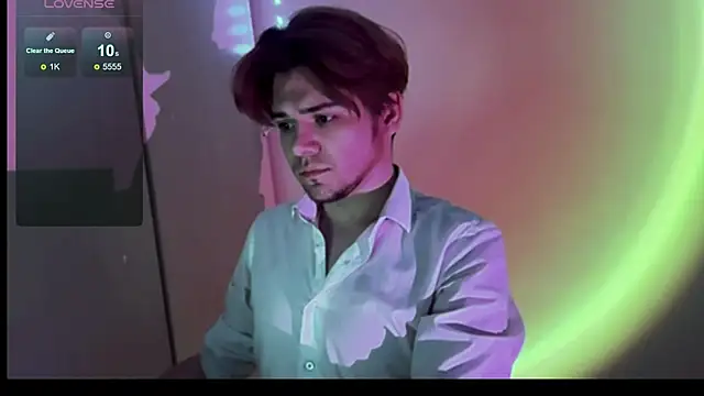 Snapshot of 1RobertTT chatting on October 10, 2025, 8:30 pm 1RobertTT online show from October 10, 2025, 8:30 pm