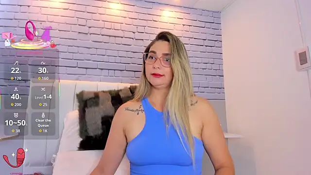 MelanyVegas online show from September 11, 2025, 8:14 am