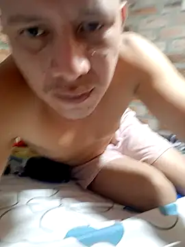 Snapshot of GaaraDiaz chatting on October 19, 2025, 9:59 pm GaaraDiaz online show from October 19, 2025, 9:59 pm