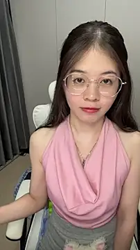 Qianqian-888 online show from November 9, 2025, 1:04 am