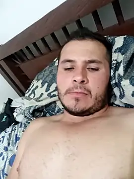 Snapshot of santiii___12 chatting on November 16, 2025, 4:56 pm santiii 12 online show from November 16, 2025, 4:56 pm