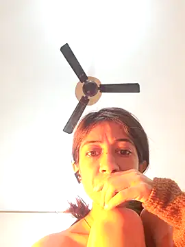 babe jasmine online show from December 18, 2025, 2:17 am