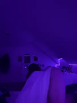 Sorelli1405 online show from March 15, 2026, 9:32 pm