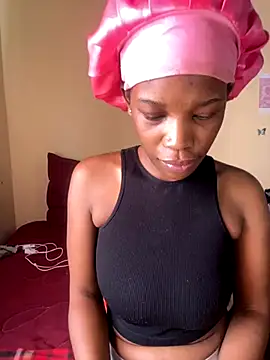 Caramel Mellow online show from October 14, 2025, 12:50 pm