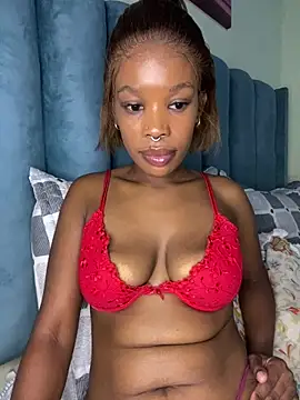 Caramel Mellow online show from January 14, 2026, 11:42 pm