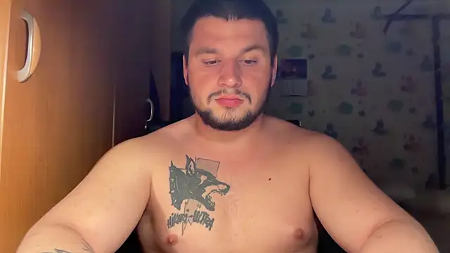 chiraq1945 online show from March 31, 2026, 10:32 pm