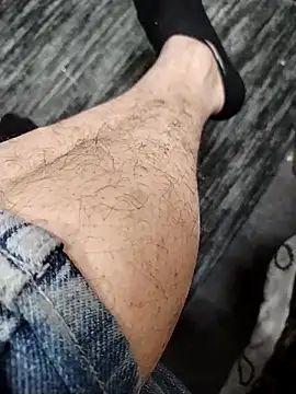 Snapshot of emerryosef chatting on March 4, 2026, 9:15 am emerryosef online show from March 4, 2026, 9:15 am