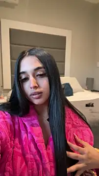 LilMisIndianx online show from May 2, 2026, 3:17 pm