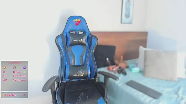 Niicol Jenner online show from February 21, 2026, 4:57 am