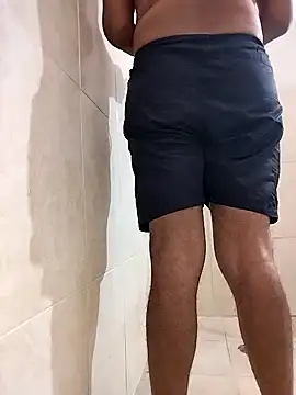 AmbarRou online show from April 10, 2026, 1:11 am