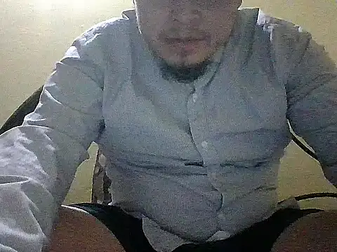 jorgexsuil2hh online show from March 3, 2026, 6:19 am