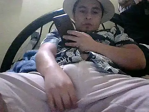 jorgexsuil2hh online show from May 13, 2026, 6:33 am