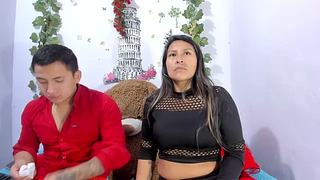 NataliaAndJulliam online show from April 5, 2026, 5:48 am