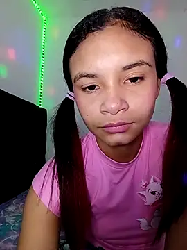 liz7skinny online show from March 28, 2026, 7:46 pm