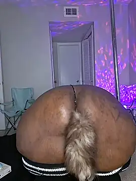 Snapshot of Thickkemzz41 chatting on September 10, 2025, 11:49 pm Thickkemzz41 online show from September 10, 2025, 11:49 pm